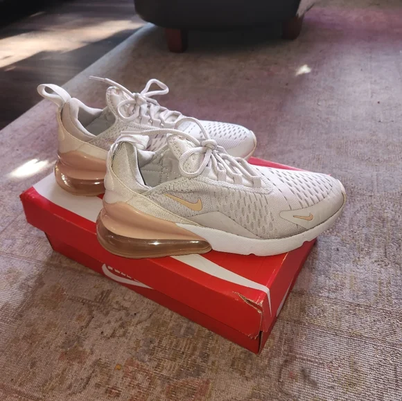 Womens Nike Airmax 270 cream off white - Picture 3 of 7